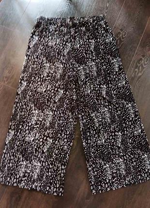 Жіночі літні широкі штани палаццо з тканини гофре великий розмір 52-54