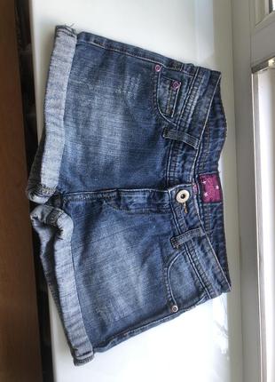 Шорты джинсовые на 8-10 лет2 фото