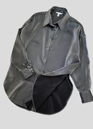 Удлиненная свободная оверсайз блуза рубашка h&m серебристая металлик свободного кроя из вискозы8 фото