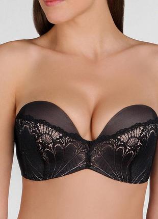 Новенький бюстгалтер wonderbra