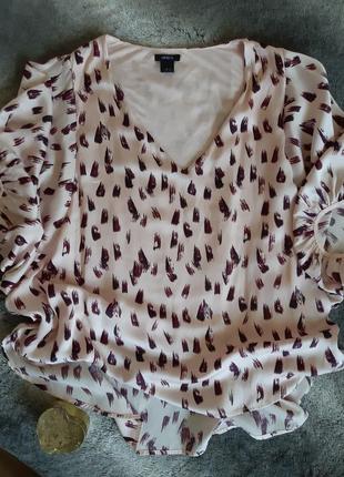 Гарної якості блуза пудрового кольору з оригінальним леопардовим принтом5 фото