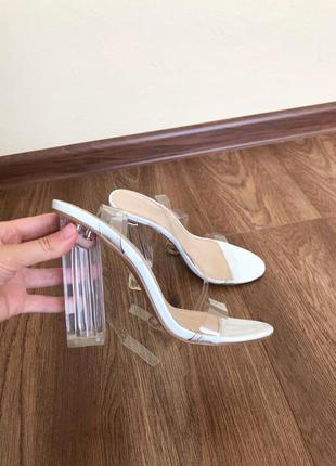 Босоніжки asos силіконові прозорі