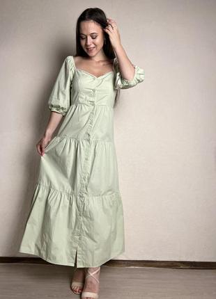 Нежное мятное платье из плотной натуральной ткани от misgguided