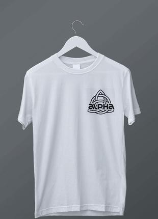 Жіноча футболка бренду alpha