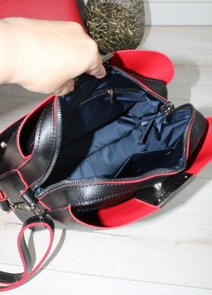 Женская стильная, качественная, модная сумочка из эко кожи на 3 отдела черная с красным8 фото