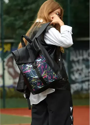 Рюкзак жіночий sambag rolltop one чорний з принтом abstract