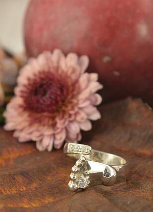 Кільце дитяча ніжка