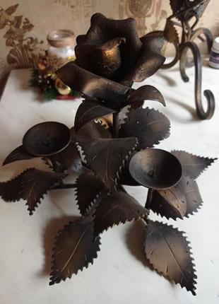 Вечный кованый подсвечник роза на 3 свечи