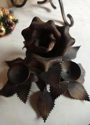 Вечный кованый подсвечник роза на 3 свечи