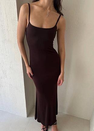 Женственное платье