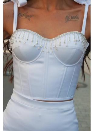 Розкішний вечірній костюм зі спідницею і топом9 фото