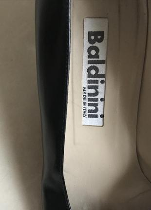 Туфли кожаные демисезонные дорогой бренд италии baldinini размер 36,59 фото
