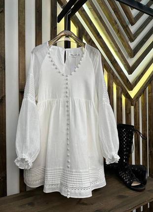Платье в стиле celine легкое с пуговицами белое клэш