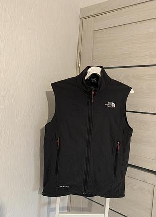 Чоловіча жилетка the north face