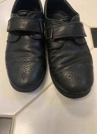 Кожаные туфли р. 32