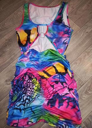 Яркое 🌞 платье