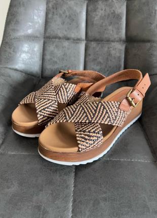 Босоніжки flare&brugg