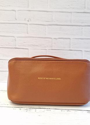 Косметичка-органайзер из эко-кожи коричневая