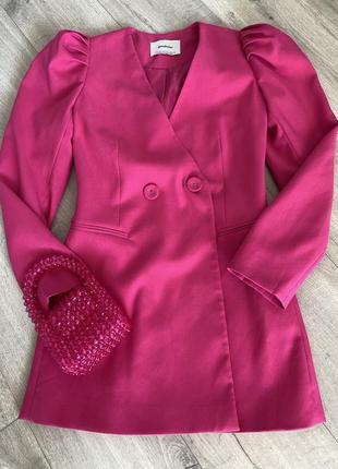 Платье пиджака stradivarius размер xs