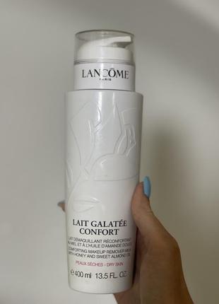 Заспокійливе молочко для зняття макіяжу ланком мʼякий гель очищення вмивання сухої шкіри обличчя lancome lait confort galatee