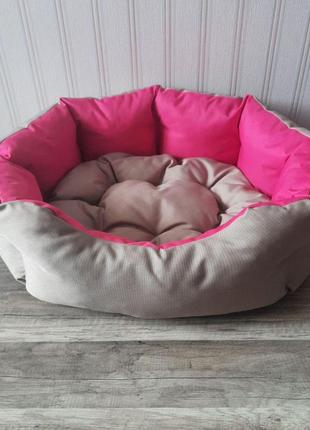 Лежак для собак та котів 35х45см лежанка для маленьких собак та цуценят бежевий з рожевим