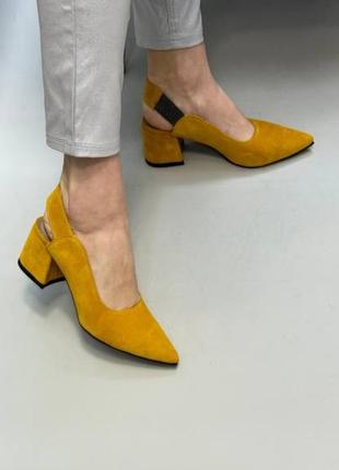 Екслюзивні туфлі з італійської шкіри та замші жіночі на підборах1 фото