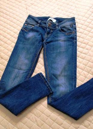 Узкие джинсы 7\8х6 фото