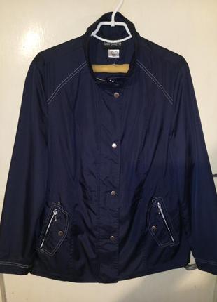 Лёгкая куртка-ветровка с карманами на молниях,большого размера,laura kent,германия