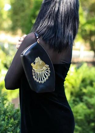 Шкіряний клатч з вишивкою - золото скіфів