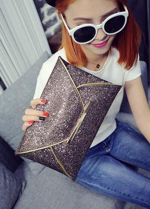 Вечерний клатч-конверт для супер модниц