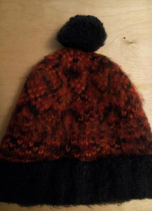 Очень теплая шапка
