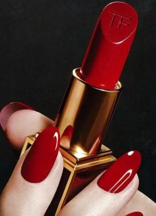 Помада с сатиновым финишем tom ford lip color rouge a levres #16 scarlet rouge 3 г9 фото