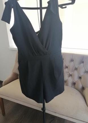 Жіночий крутезний ромпер