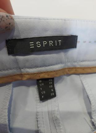 Стильные укороченные брюки esprit цвета колотый лед 44-467 фото