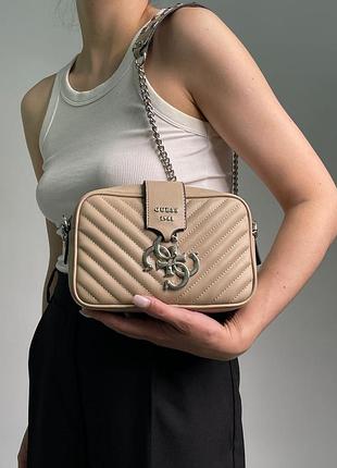 Сумочка в стиле guess 9