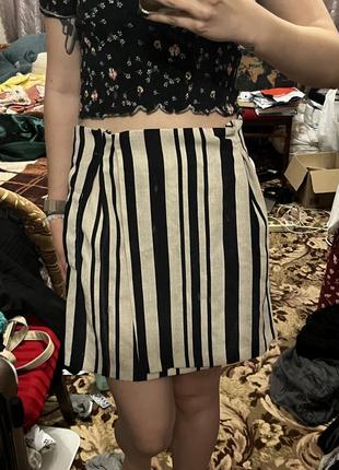 Юбка на запах в полоску