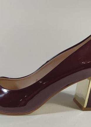 Стильные туфельки из италии