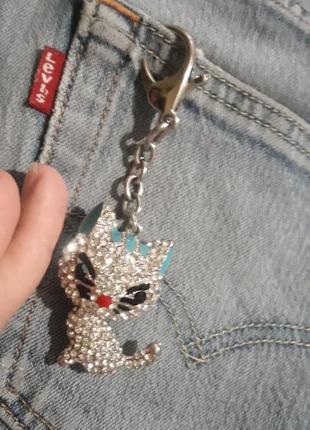 Шикарный новый брелок с кристаллами кошка