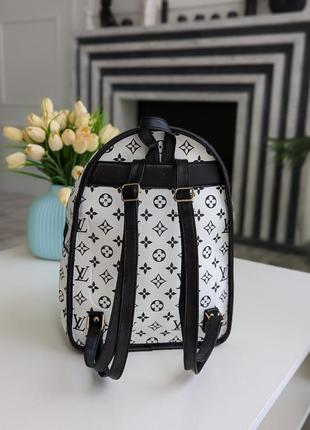 Жіночий рюкзак  місткий знову в наявності білий+чорний3 фото