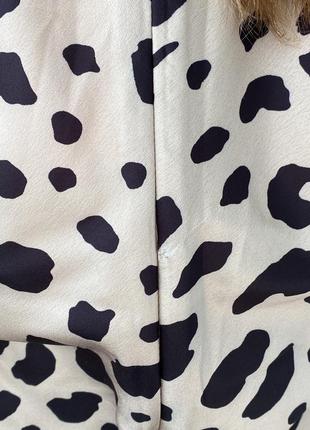 Сатинова сукня в леопардовий принт4 фото