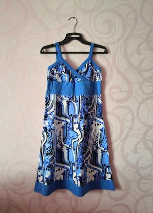 Короткий сарафан с принтом