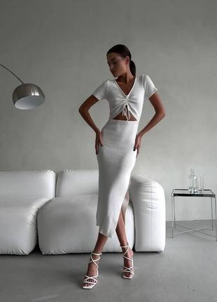 Стильне класичне класне красиве гарненьке зручне модне трендове просте плаття сукня  біла сіра