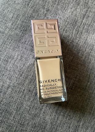 Givenchy radically no surgetics омолоджуючий тональний крем spf 15 без коробки № 61 фото