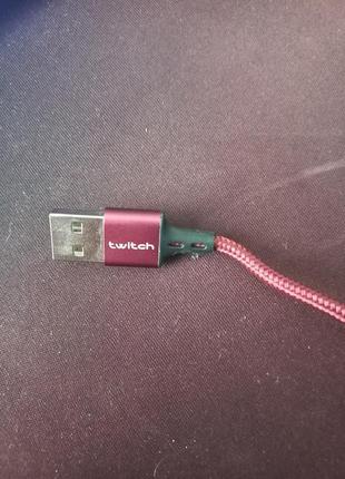 Usb зарядка на магните twitch2 фото