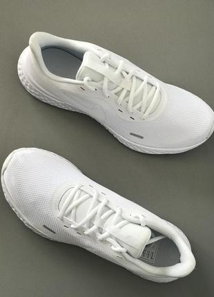 Кроссовки nike revolution