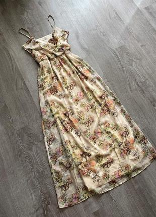 Шифоновое красивое кремовое платье сарафан в цветочный принт от miss selfridge4 фото