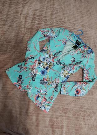 Новий жакет піджак квітковий принт