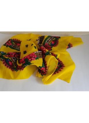 Платок-шарф желтый в рисунок 73х735 фото