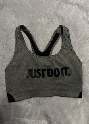 Топ nike