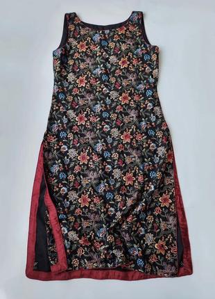 Красиве плаття в етно стилі з вишивкою квітів.1 фото